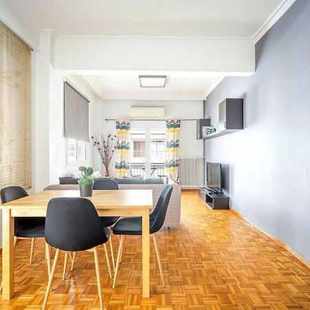 Apartment In The Middle Of Everything Афіни Екстер'єр фото